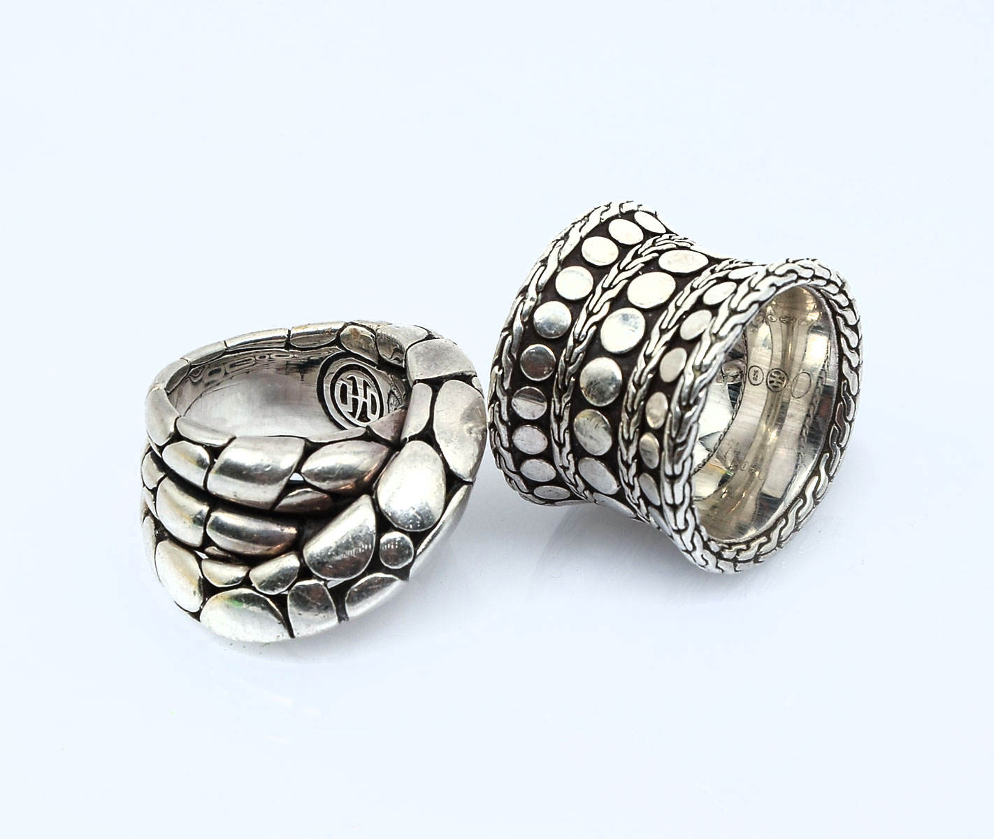 2 JOHN HARDY STERLING RINGS: 1)
