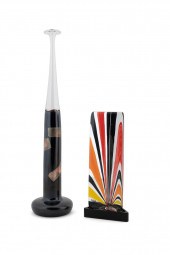2 KOSTA BODA GLASS OBJECTS; BA