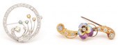 2 LADIES GOLD BROOCHES, INCL.
