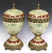 (2) LARGE CHINESE PORCELAIN &