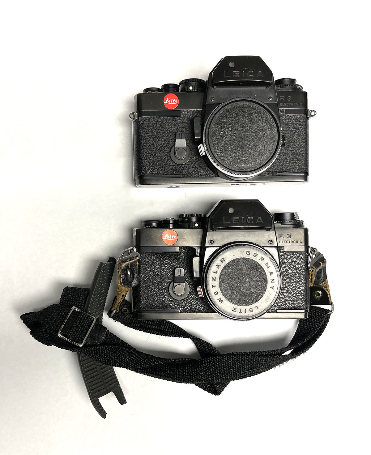 2 LEICA R3 CAMERAS: Estate of Jon