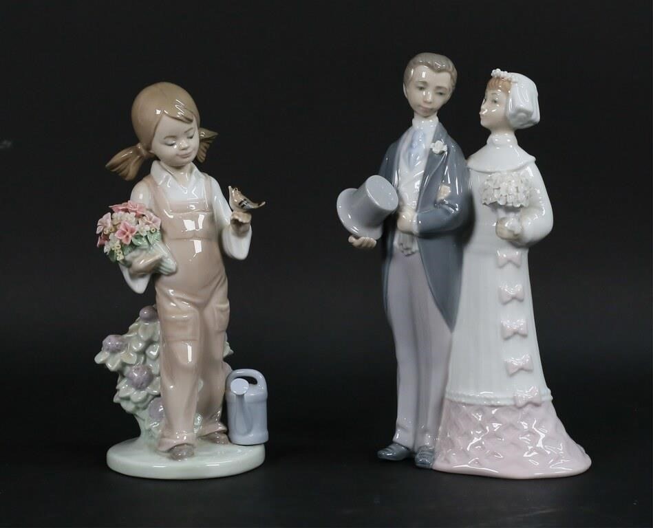 2 LLADRO PORCELAIN FIGURINES2