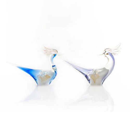 2 MULTI GLASS HAND CRAFT BIRD
