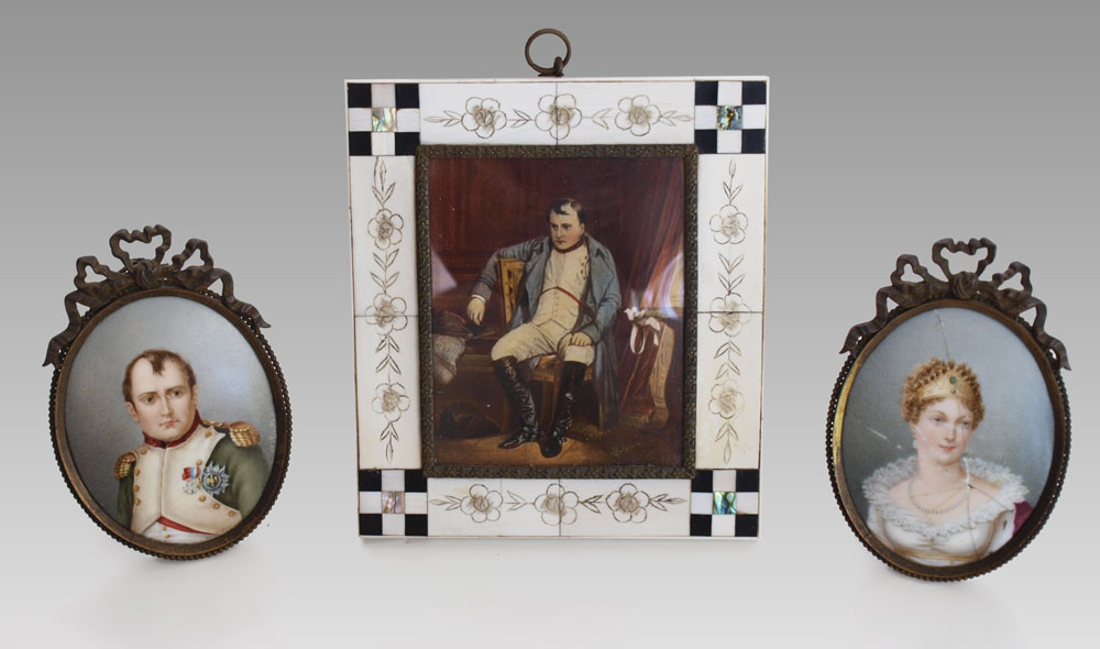 2 NAPOLEON MINIATURES & 1 of