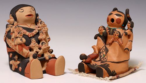 (2) NATIVE AMERICAN POTTERY