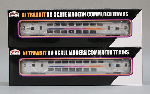 2 NJ TRANSIT HO SCALE MODERN