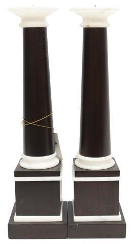 (2) OSCAR DE LA RENTA WOOD &