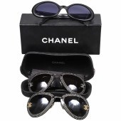 (2) Pair vintage Chanel sungla