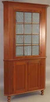 2 PART CORNER CUPBOARDca. 1820