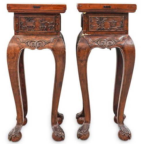 (2 PC) CHINESE CARVED WOODEN