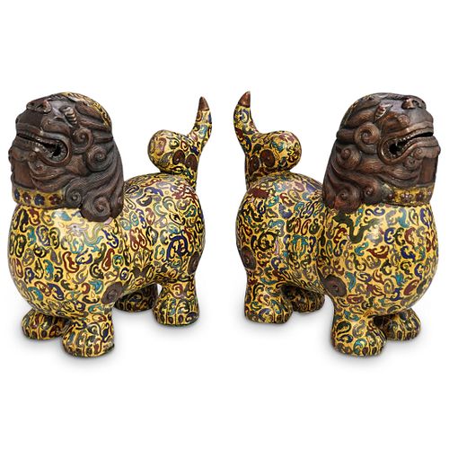 (2 PC) CHINESE CLOISONNE ENAMEL FOO