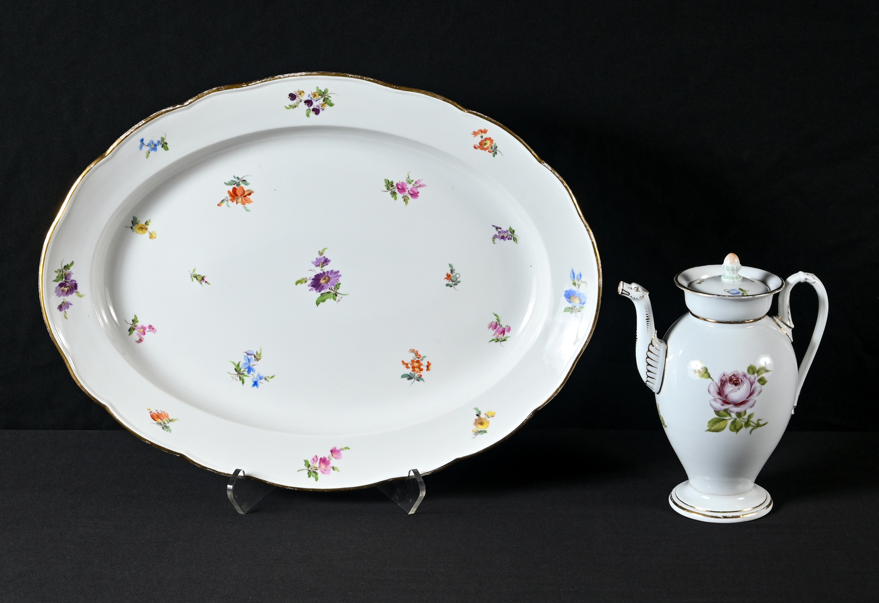 2 PC. MEISSEN PORCELAIN TEAPOT &