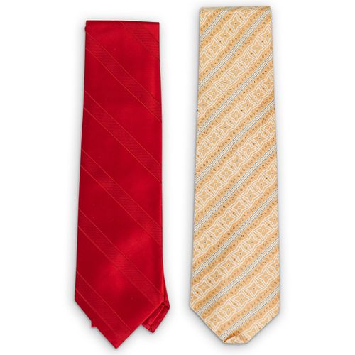 (2 PC) PAIR OF LUXURY COLLECTION