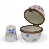 (2 PC) PEINT MAIN LIMOGES TABL