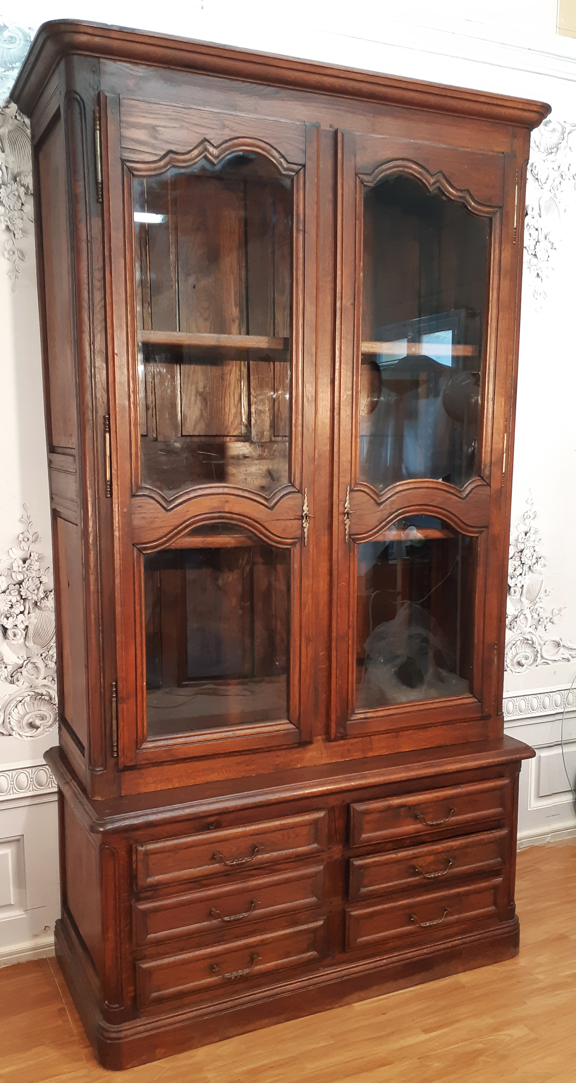 2 PC. PROVINCIAL FRENCH OAK GLASS