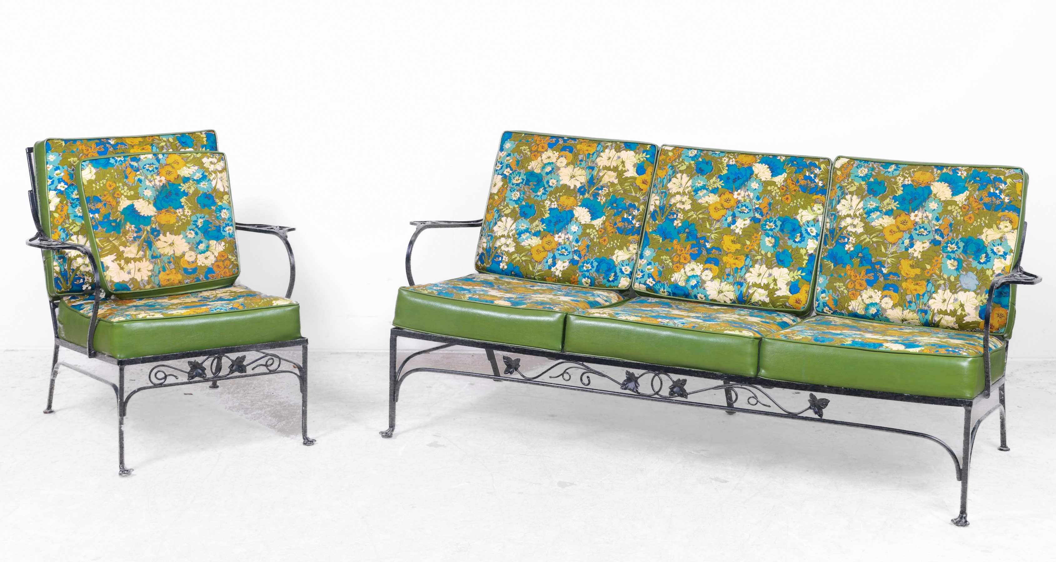 (2) pc Salterini seating set, c/o