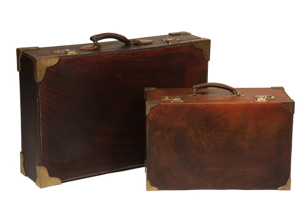 (2 PCS) FINE LEATHER LUGGAGE -
