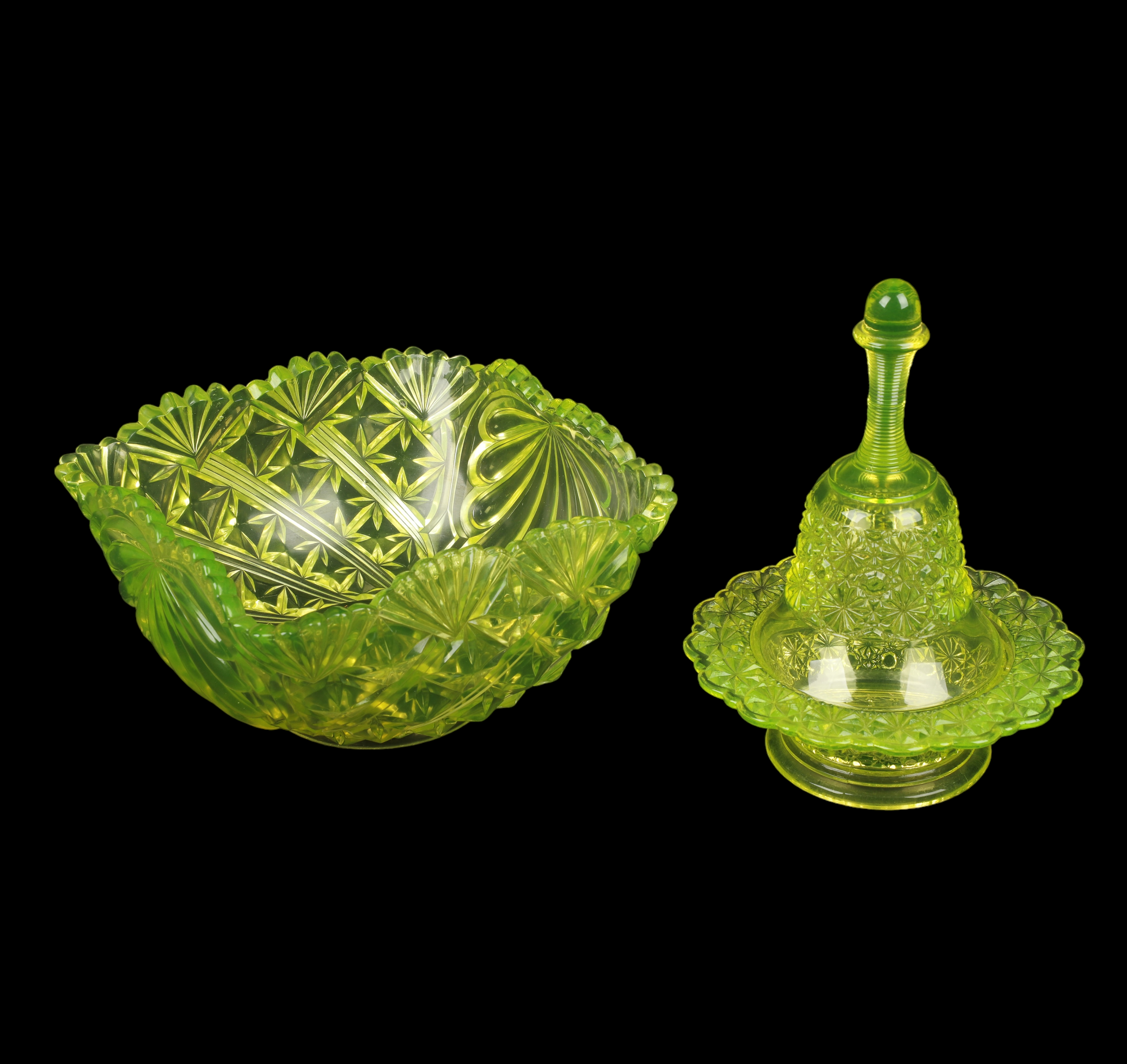 (2) Pcs vaseline glass, c/o