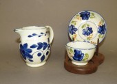 2 PEARLWARE ITEMSca. 1825; bal