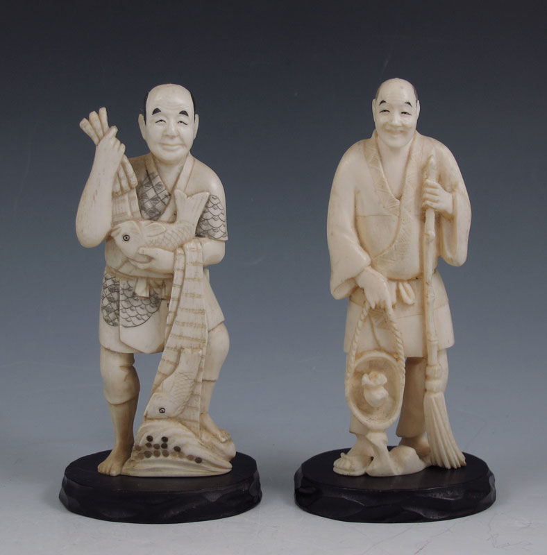 2 PIECE CARVED JAPANESE IVORY MAN &