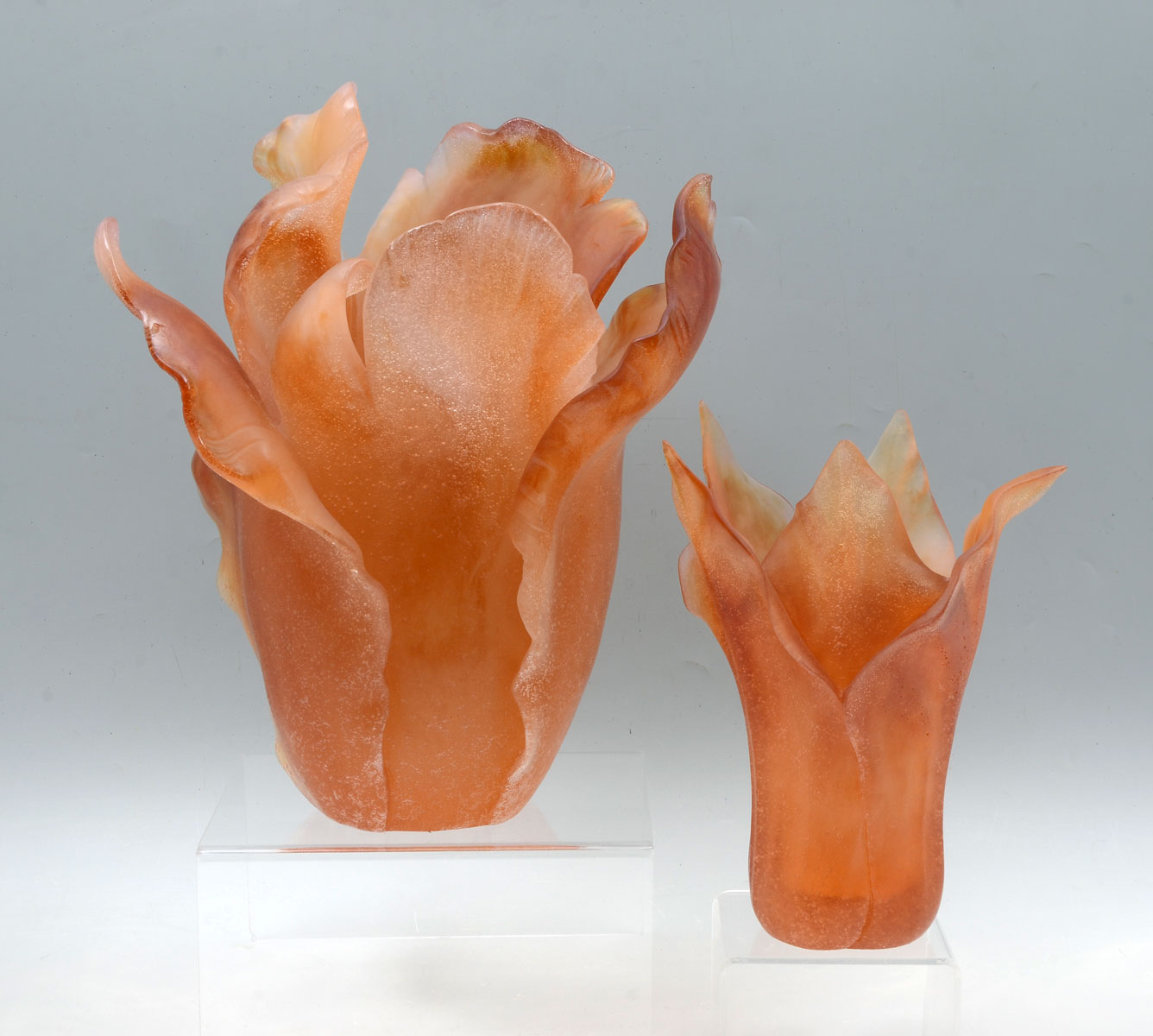 2 PIECE DAUM FRANCE PATE DE VERRE