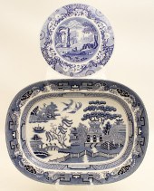 2 PIECE LOT OF BLUE AND WHITE