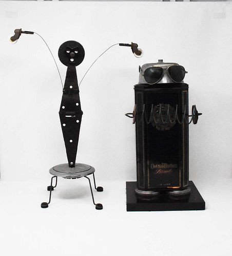 2 PIECES OF RECYCLED ART2 pieces of