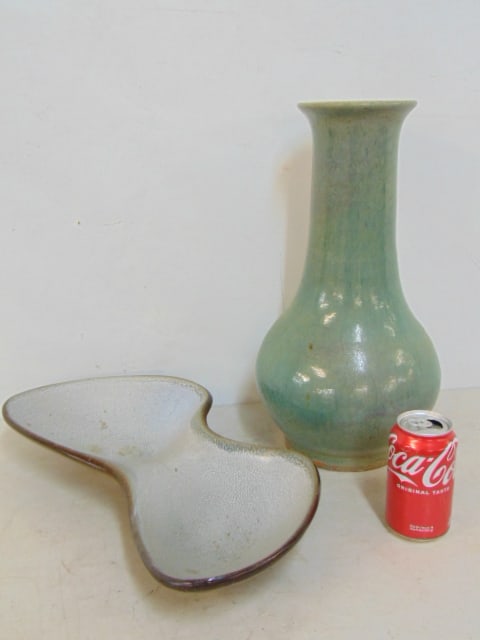 2 PIECES STUDIO POTTERY,