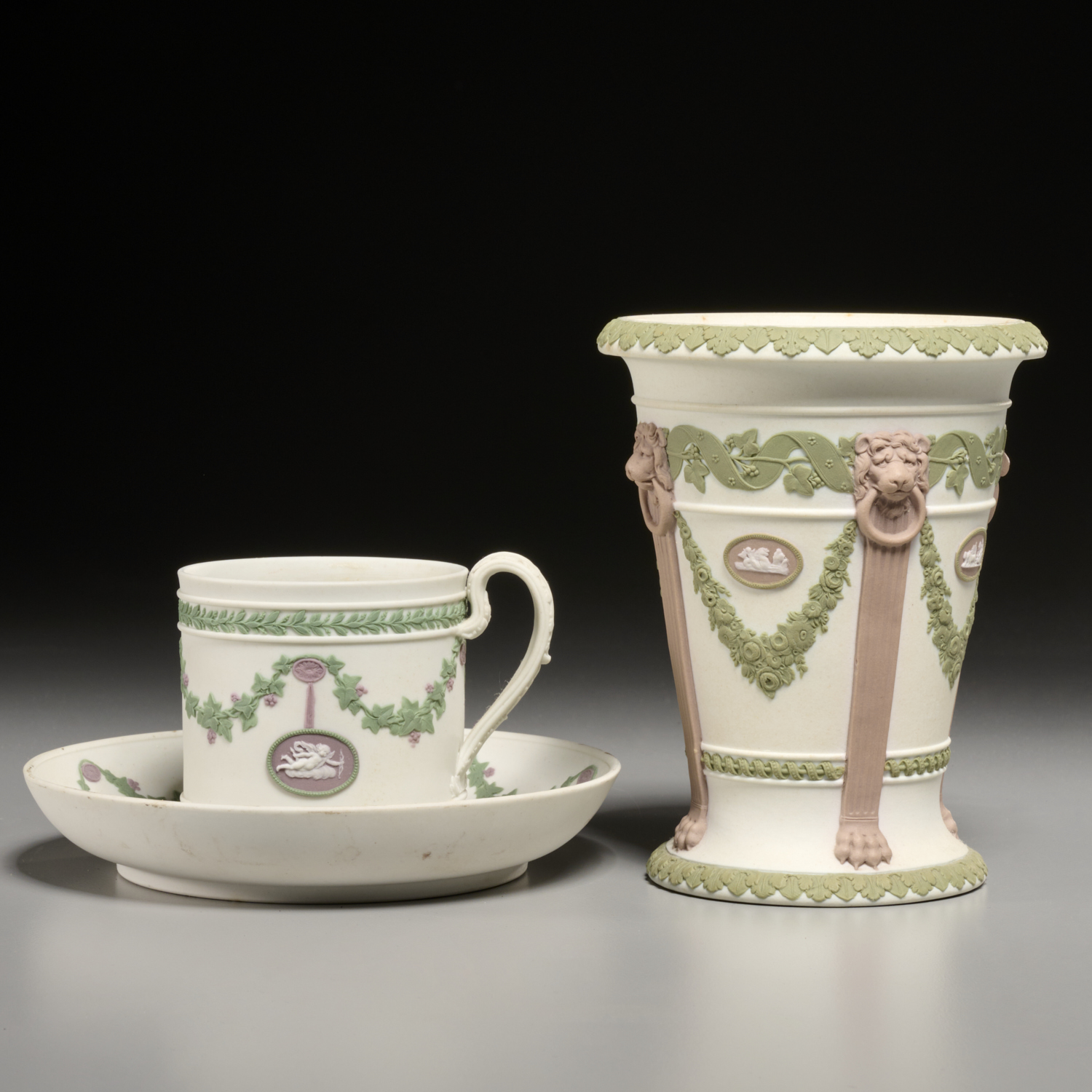 (2) PIECES WEDGWOOD TRICOLOR
