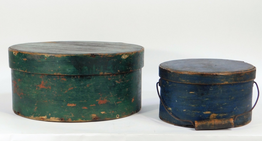 2 PRIMITIVE COUNTRY BLUE PAINTED