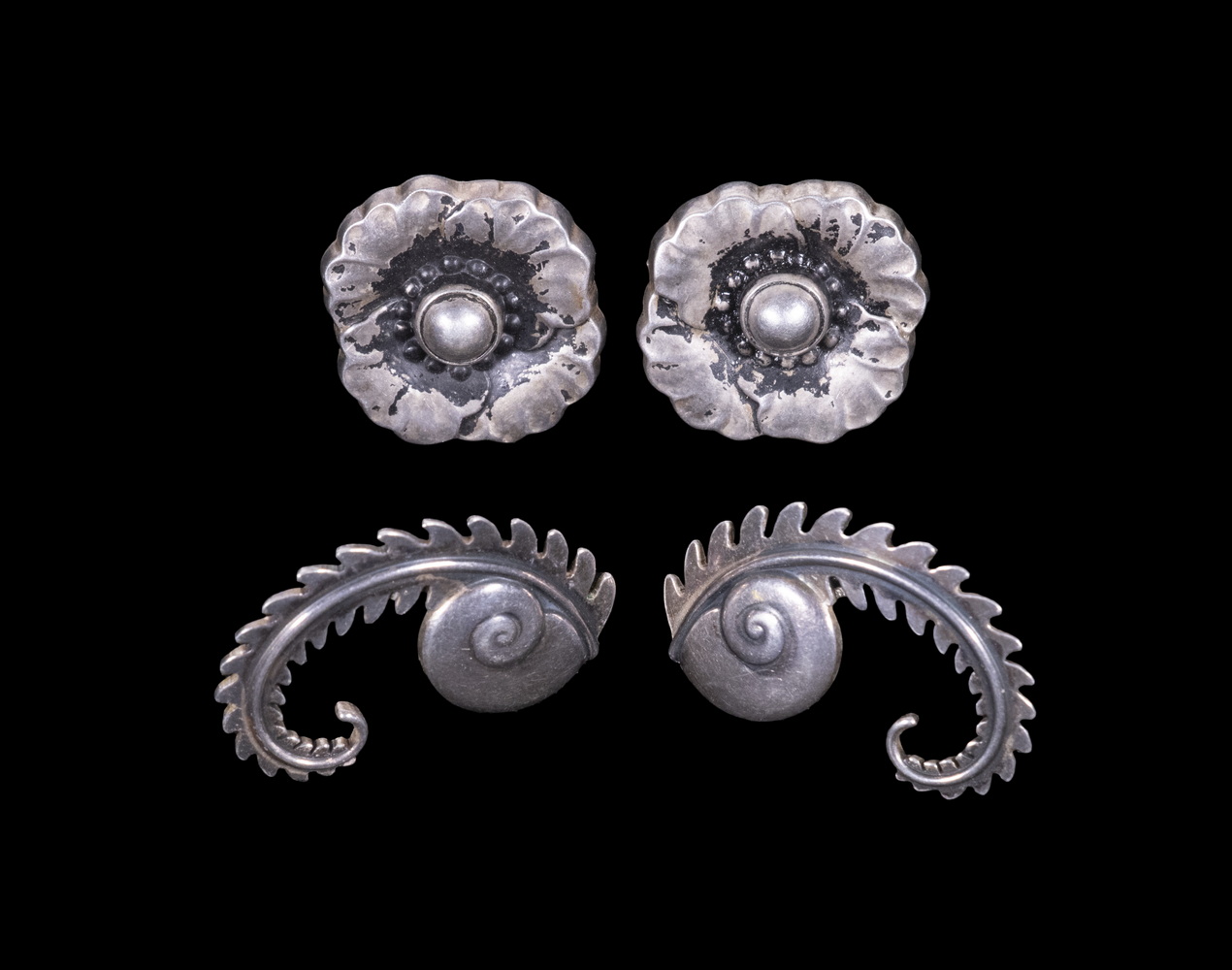 (2 PRS) GEORG JENSEN EARRINGS - #49