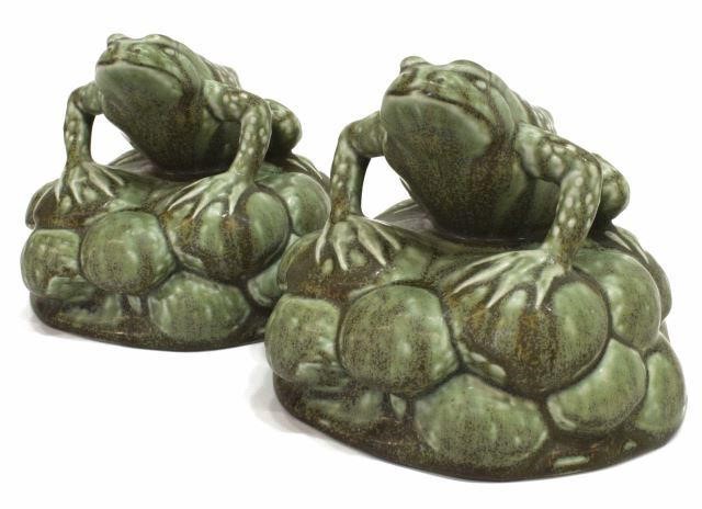 (2) ROOKWOOD SHIRAYAMADANI FROG