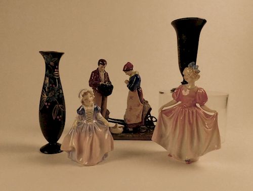 2 ROYAL DOULTON FIGURINES2 Royal