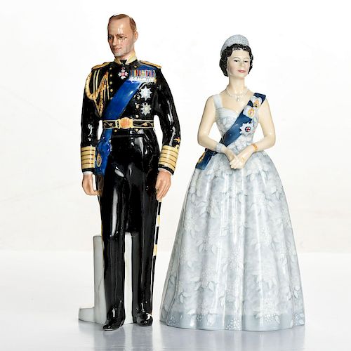 2 ROYAL DOULTON ROYALTY