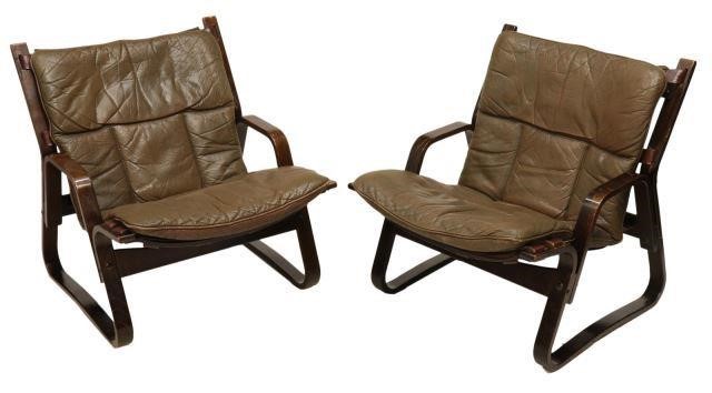(2) SCANDINAVIAN MODERN SIESTA