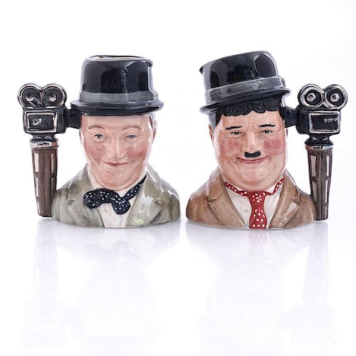 2 SM ROYAL DOULTON CHARACTER