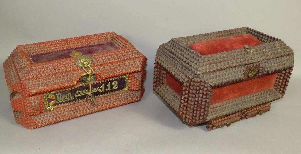 2 TRAMP ART STYLE TRINKET
