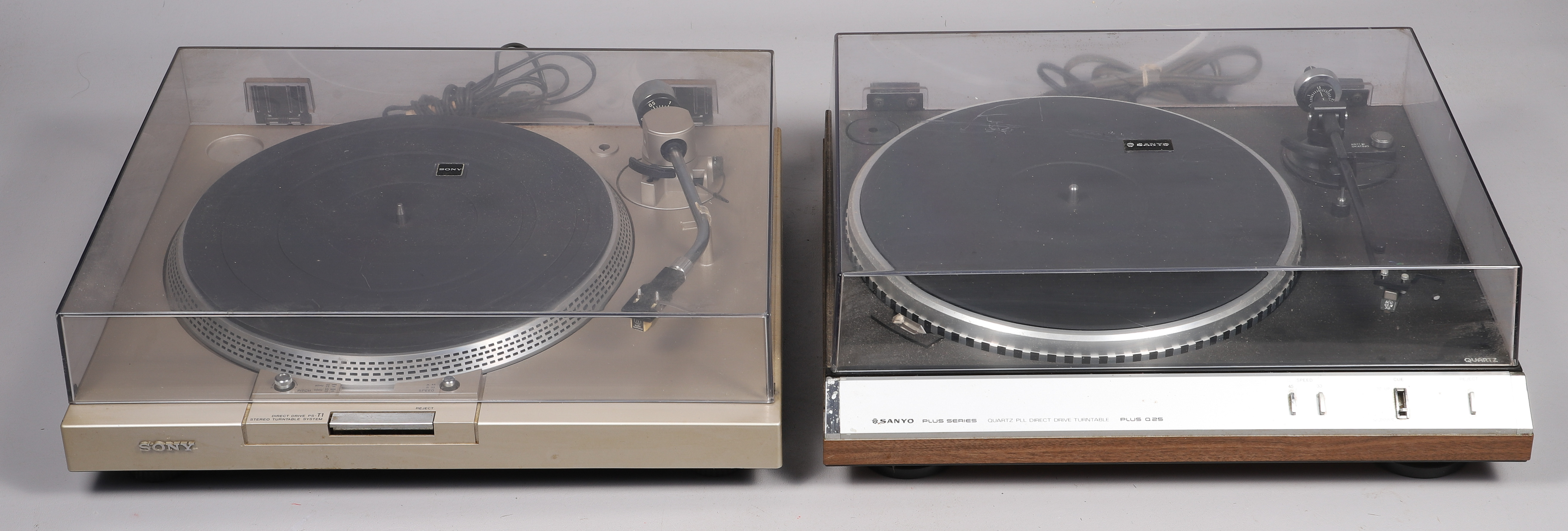 (2) Turntables to include Sanyo