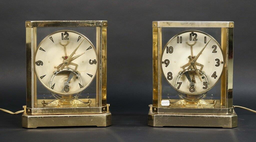 2 UNITED CLOCK UNITIME ATMOS
