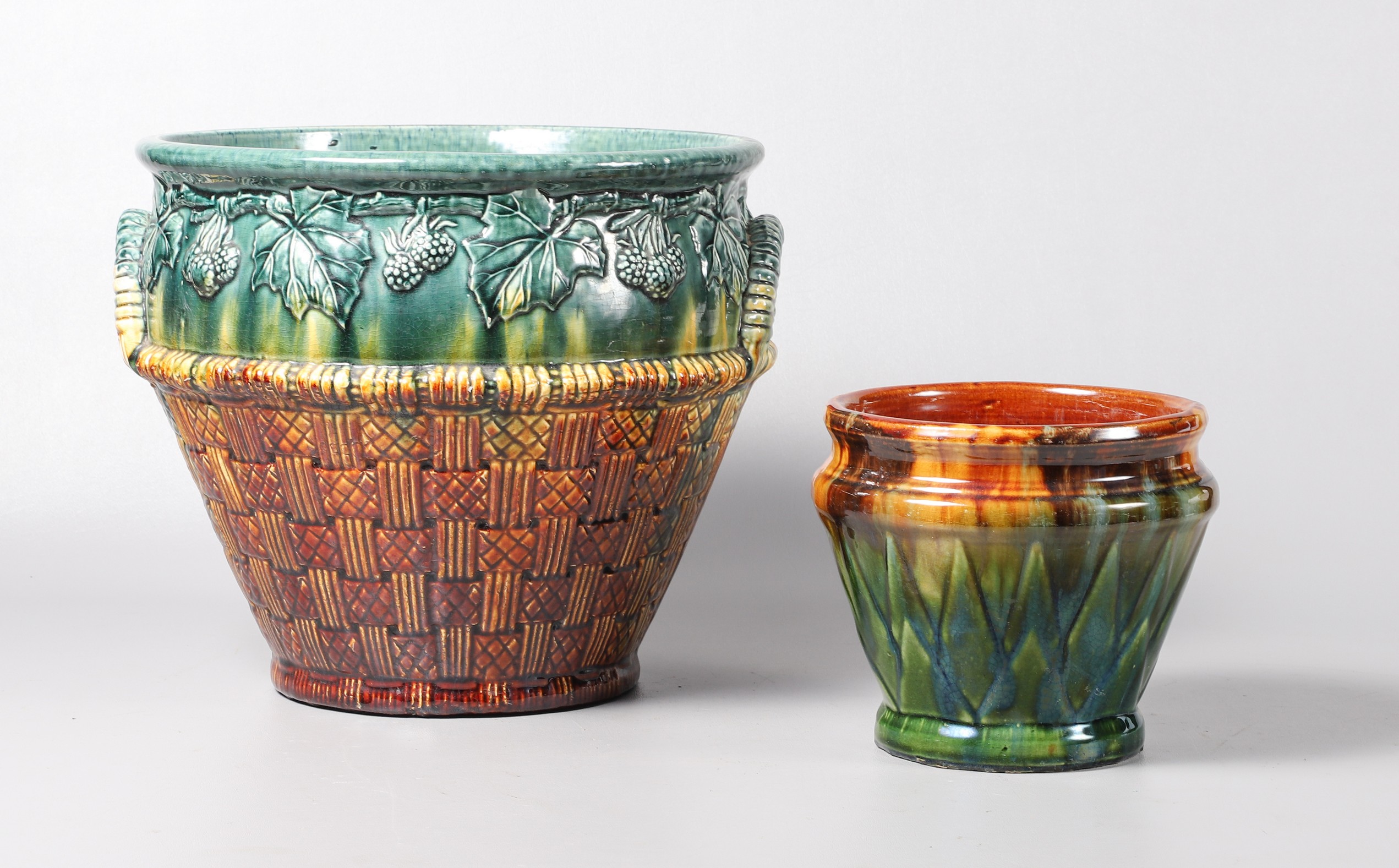 (2) Unmarked majolica pottery cache