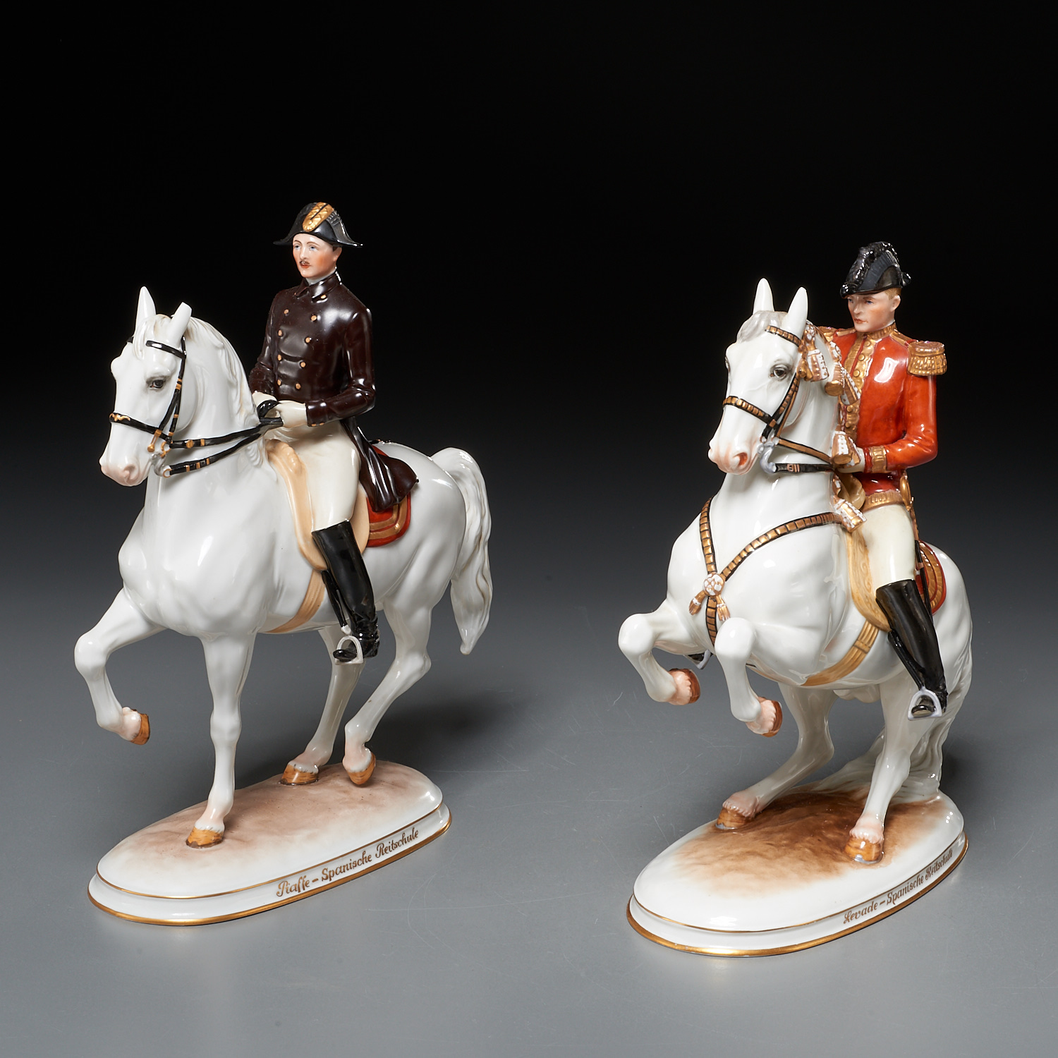 (2) VIENNA AUGARTEN WIEN REGIMENTAL
