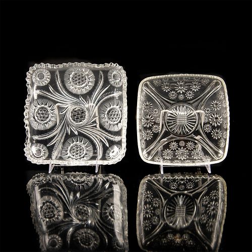 2 VINTAGE ART GLASS SQUARE