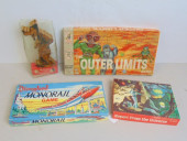 2 VINTAGE GAMES & 2 PUZZLES, "