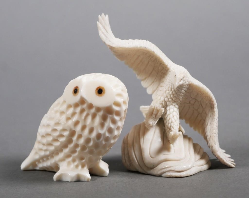(2) VINTAGE INUIT ESKIMO CARVED