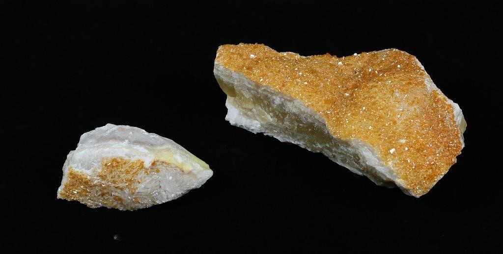 2 WULFENITE SPECIMENS LOS