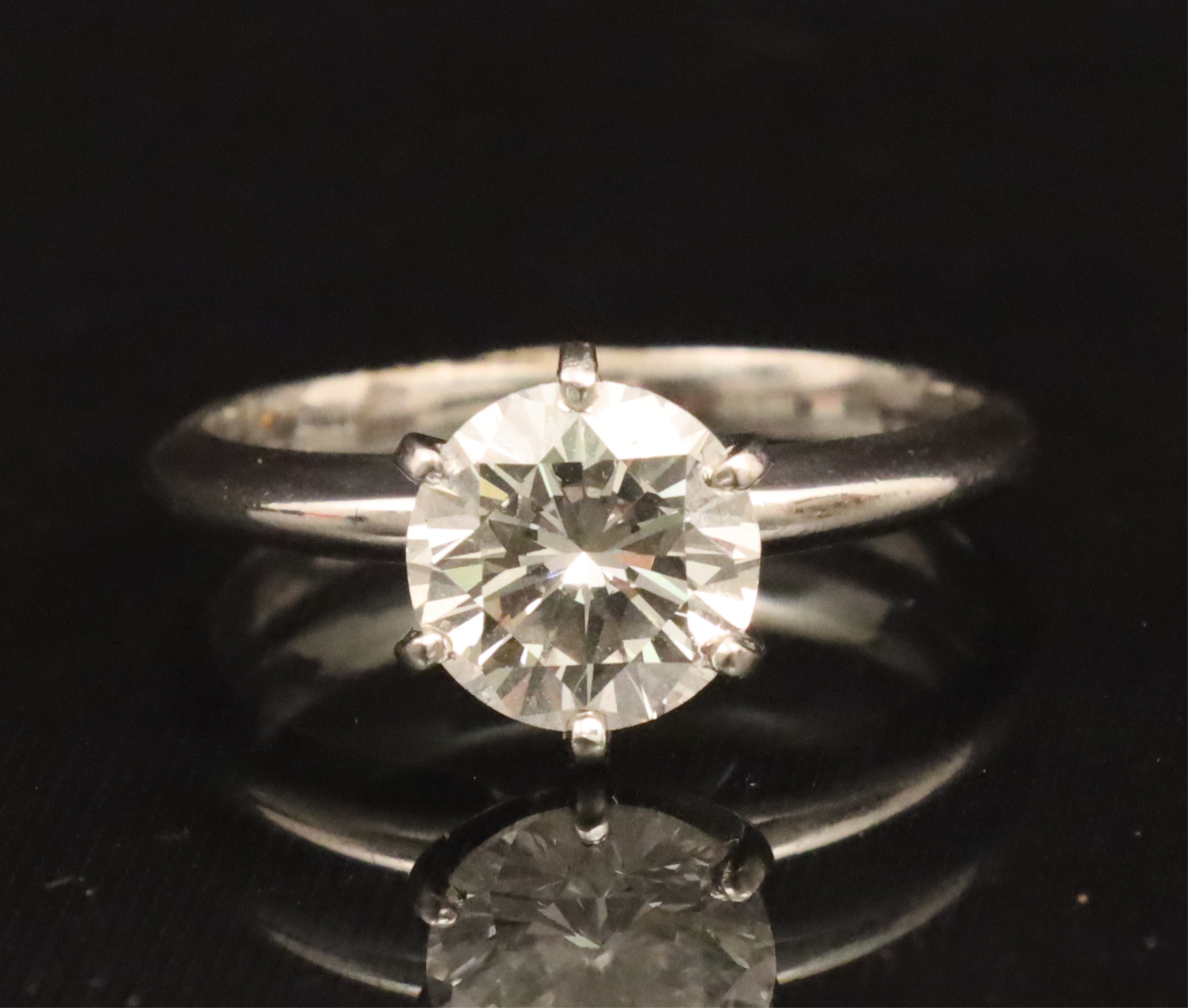 2.0 CT DIAMOND SOLITAIRE W/GIA