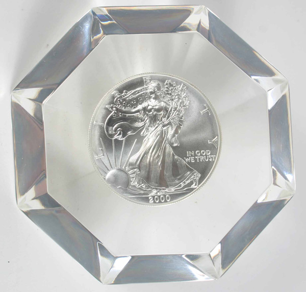 2000 Silver Eagle Coin in Lucite
