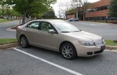 2006 LINCOLN ZEPHYR FOUR DOOR