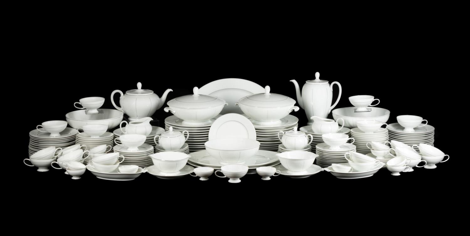 207PC ROSENTHAL "WHITE VELVET"