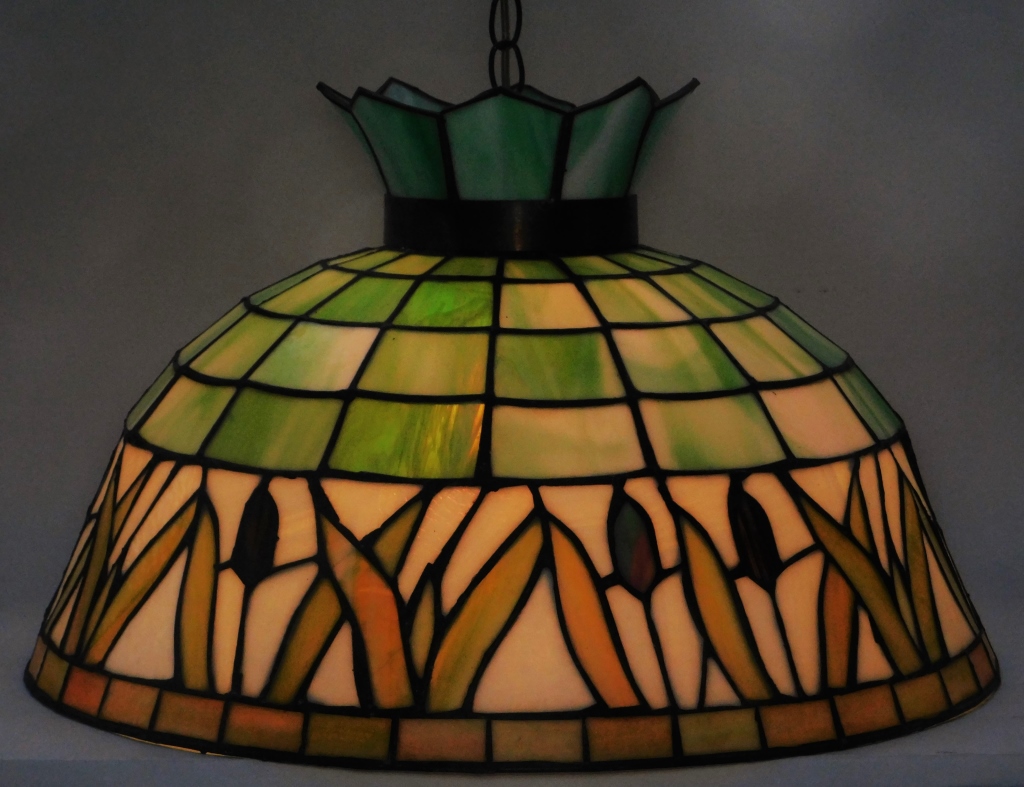20C LEADED SLAG GLASS GREEN CATTAIL